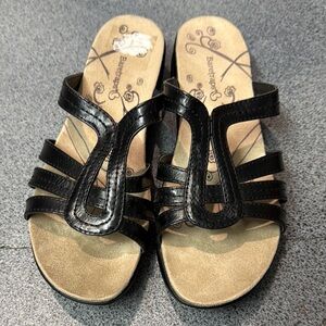 BareTraps Black Sandals Slip On Size 10 Wide